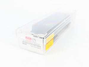 N Scale Micro-Trains 20446 DAFX United States Air Force 40' Box Car 26477 RTR