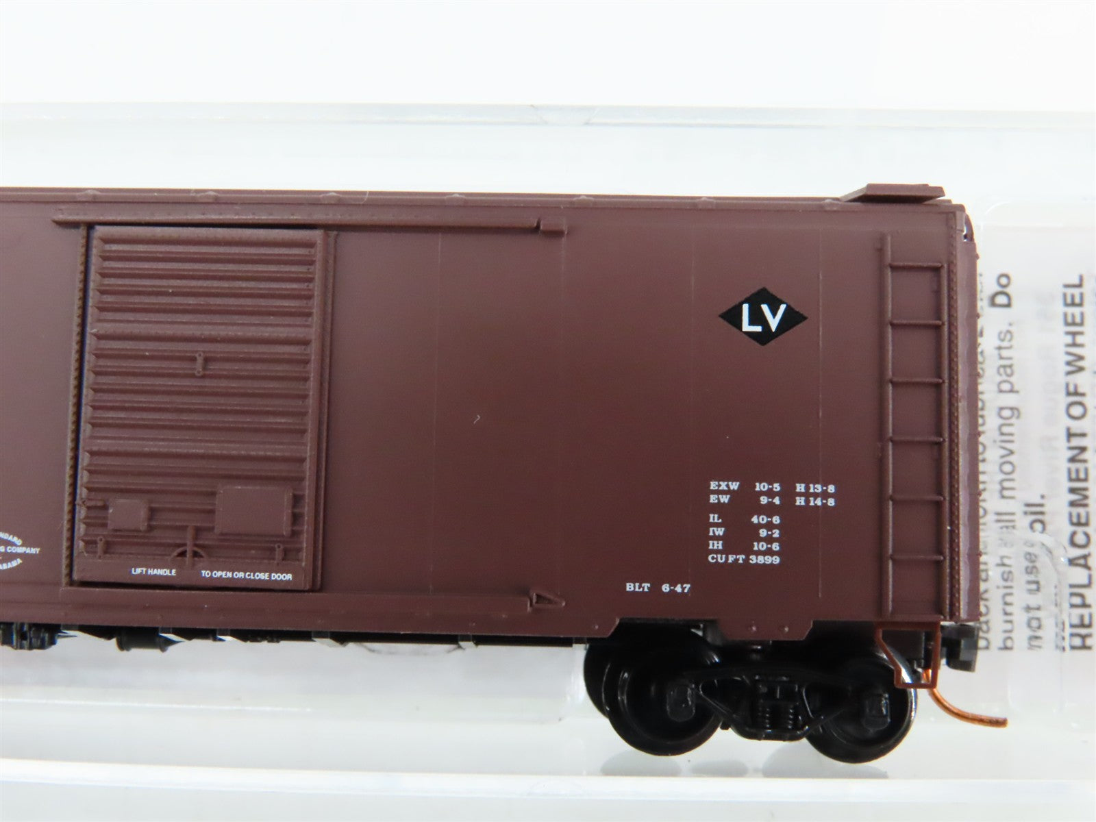 N Scale Micro-Trains 02000786 LV Lehigh Valley 40' Box Car 62008 RTR