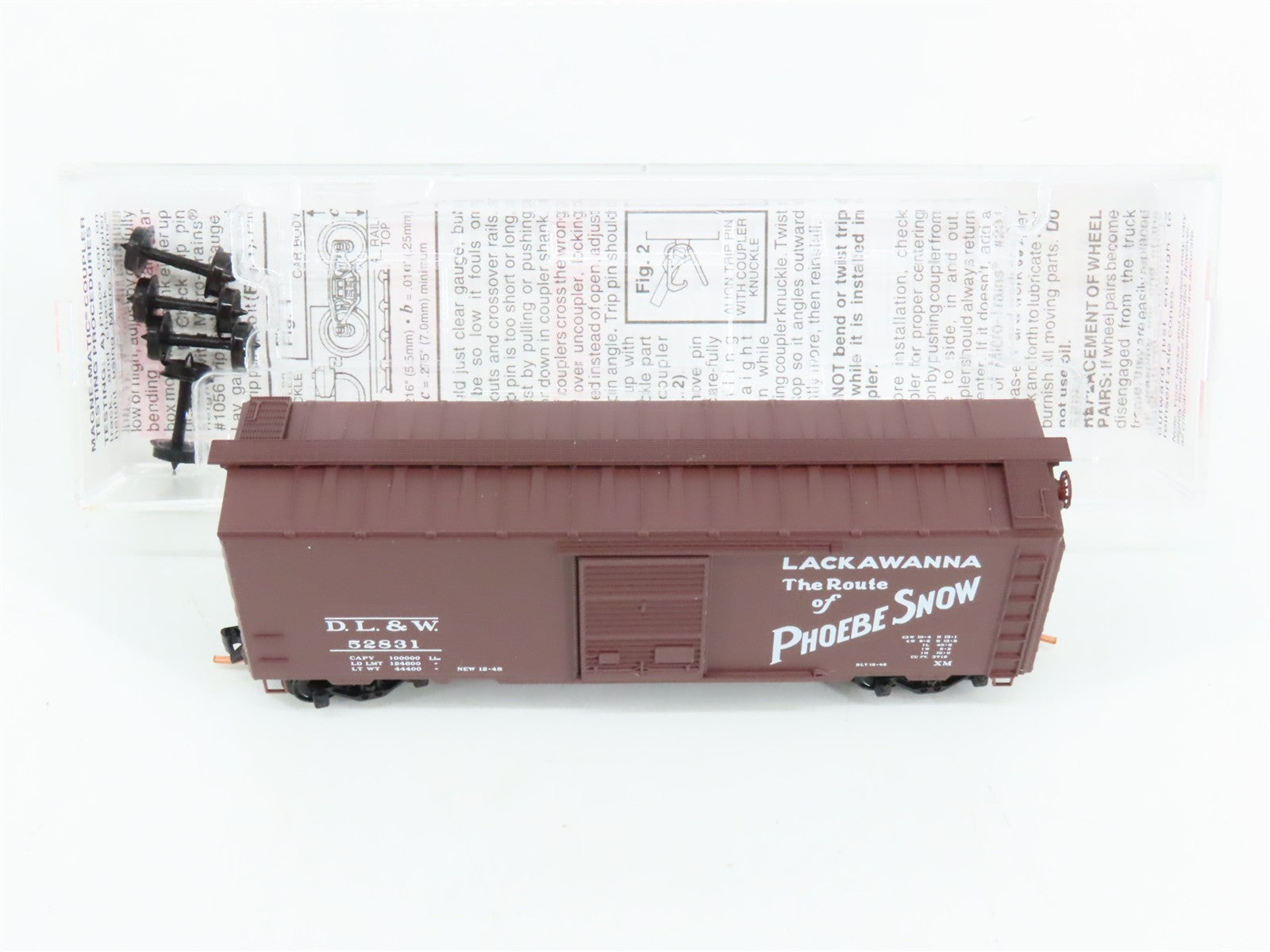 N Scale Micro-Trains 20667 DLW Delaware, Lackawanna & Western 40' Box Car RTR
