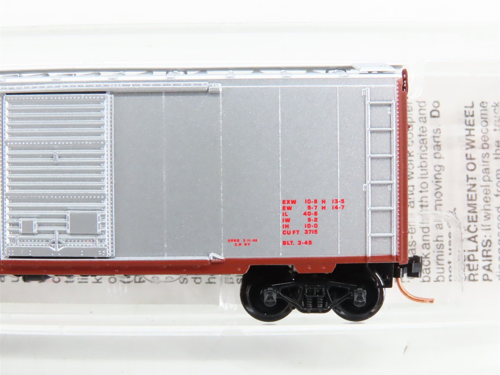 N Scale Micro-Trains 20890 CP Canadian Pacific 40' Box Car 221010 RTR