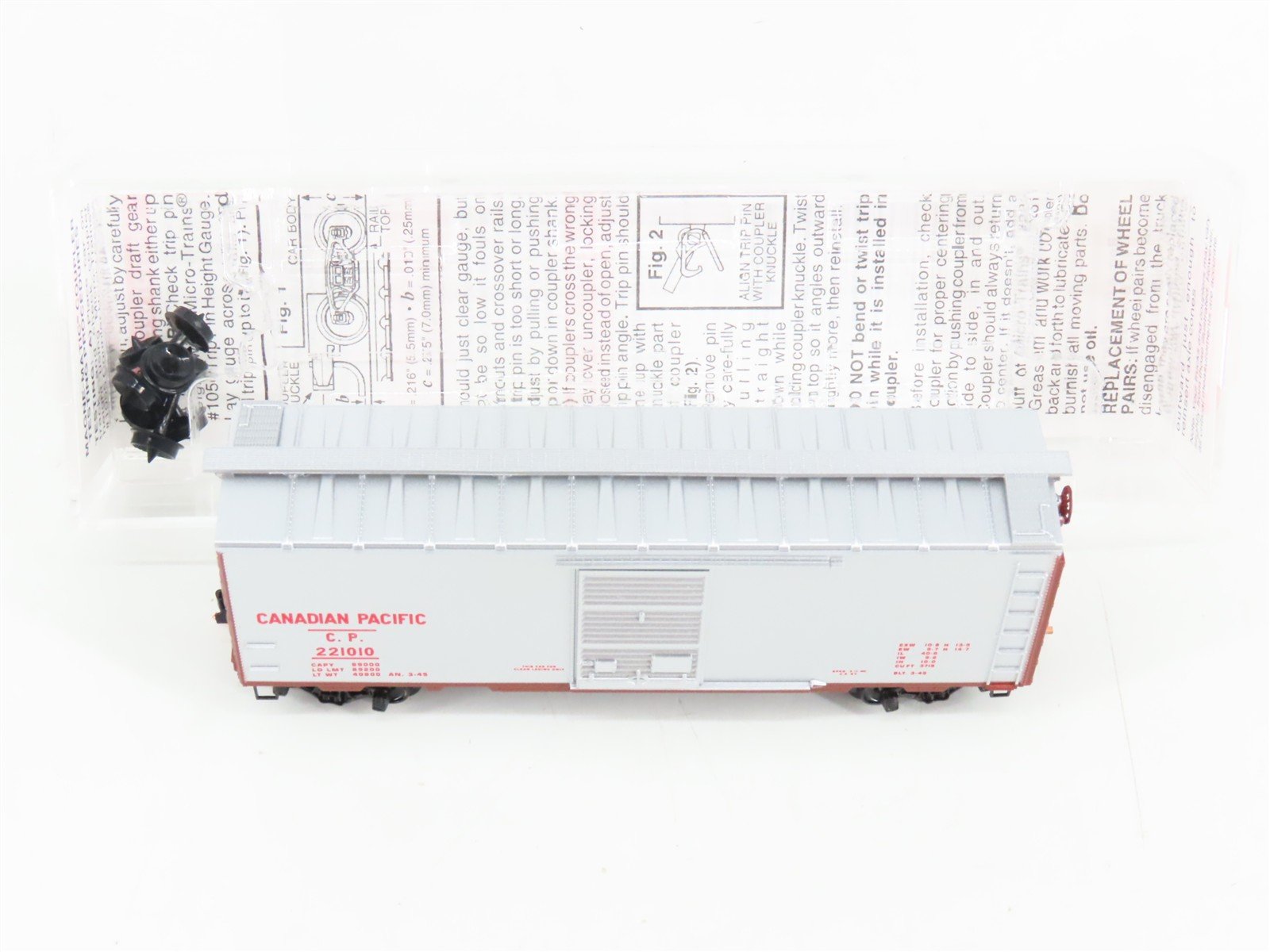 N Scale Micro-Trains 20890 CP Canadian Pacific 40' Box Car 221010 RTR