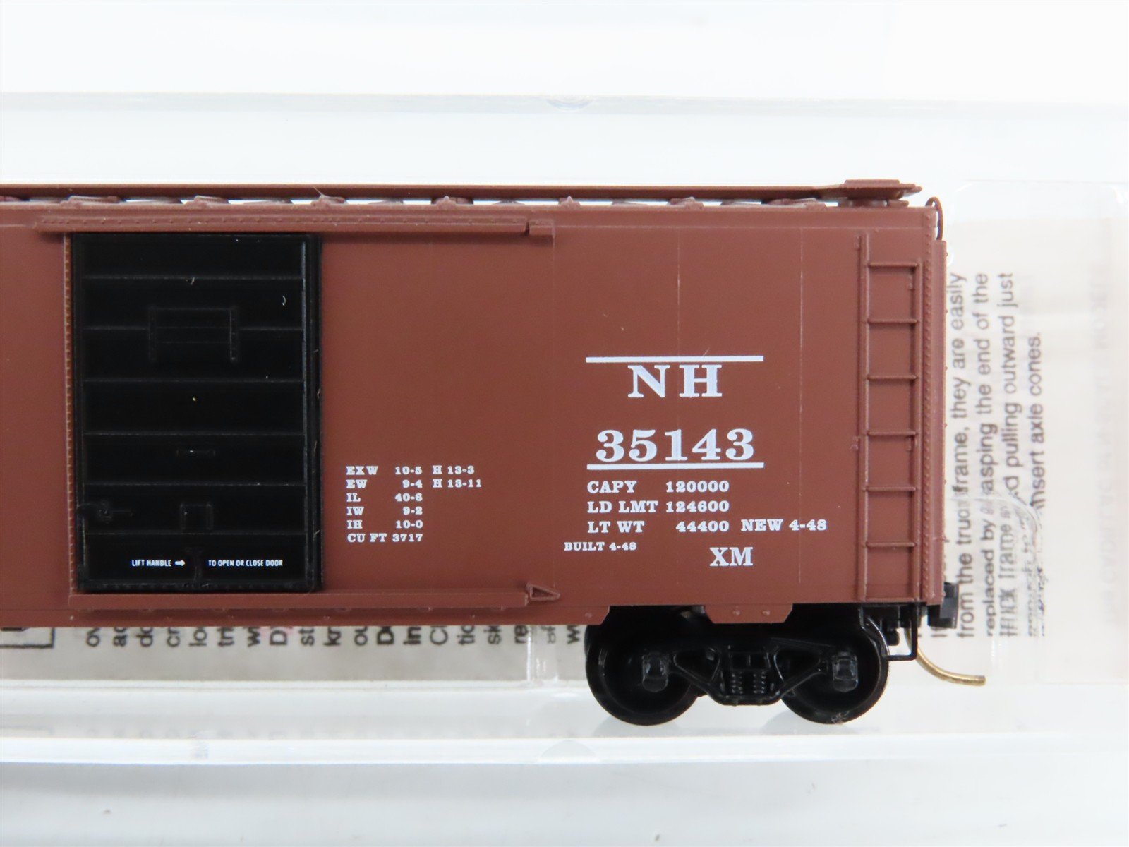 N Scale Micro-Trains 20029 New York, New Haven & Hartford 40' Box Car RTR