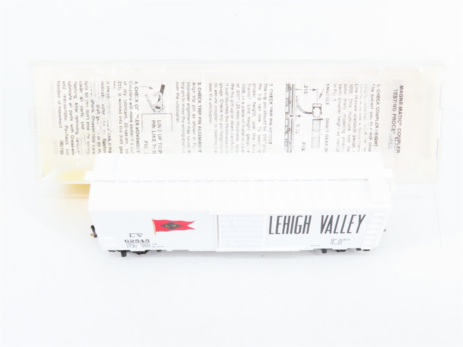 N Scale Micro-Trains 20126 LV Lehigh Valley 40' Box Car 62545 RTR