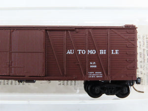N Scale Micro-Trains 29030 NP Northern Pacific 40' Box Car 8002 RTR