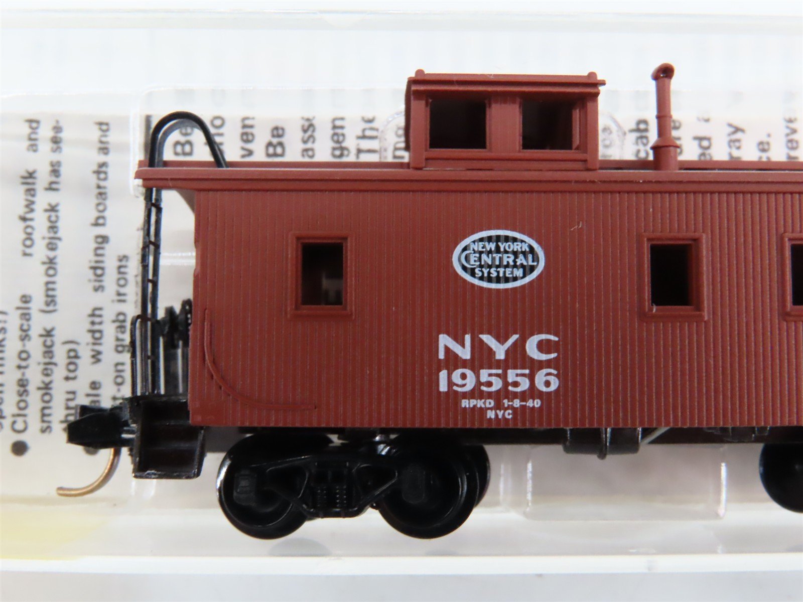 N Scale Micro-Trains 51080 NYC New York Central 34' Wood-Sheathed Caboose RTR