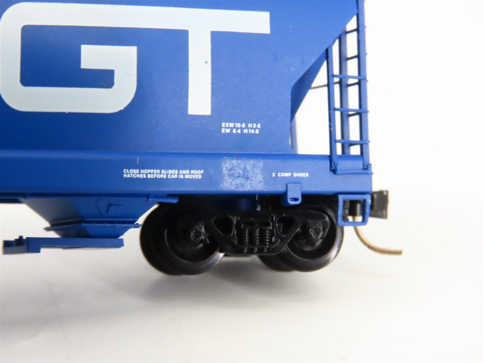 N Scale Micro-Trains 92010 GTW Grand Trunk Western Hopper 315060 RTR