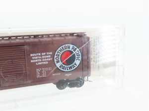 N Scale Micro-Trains 22040 NP Northern Pacific 40' Box Car 8289 RTR