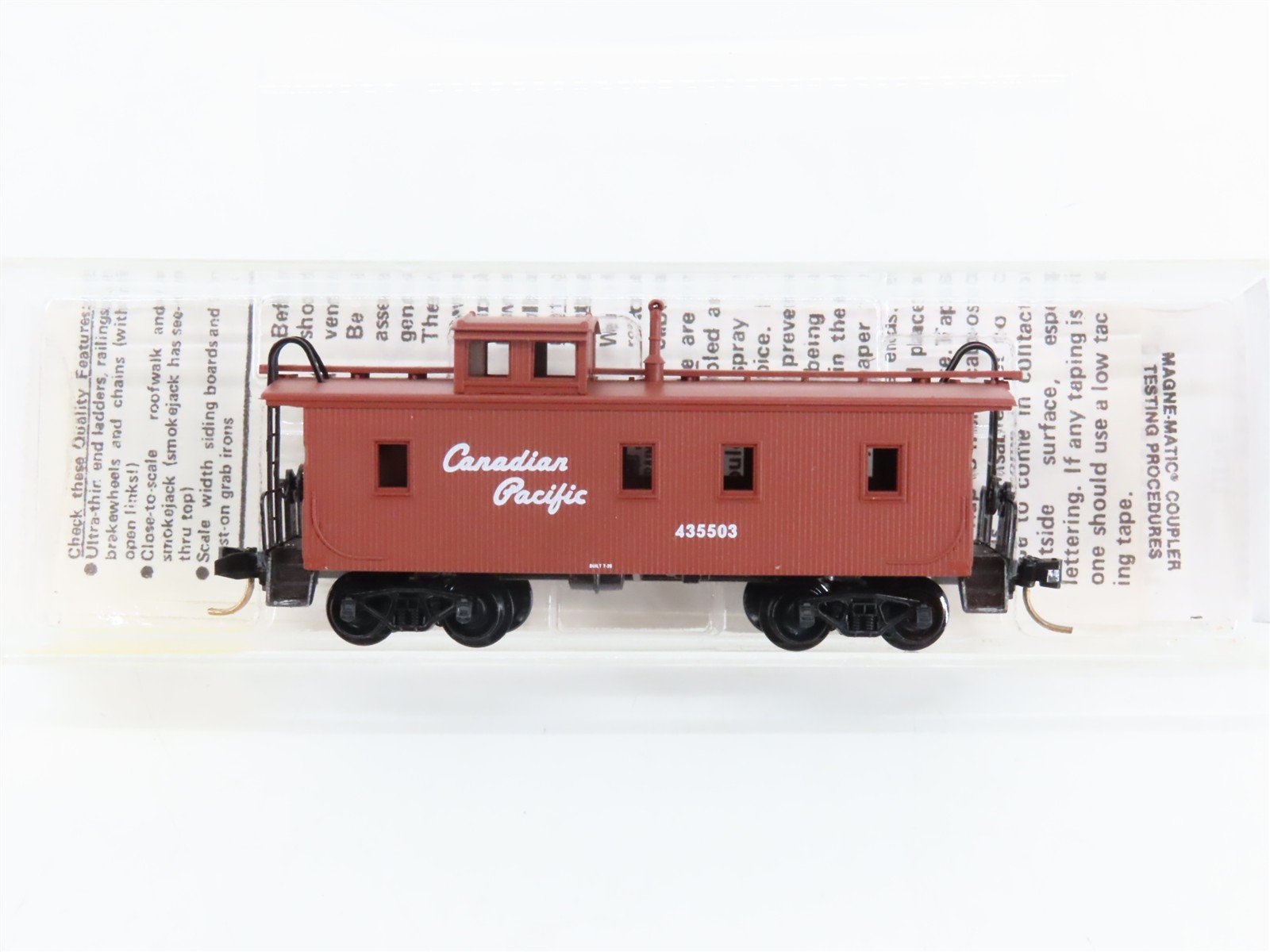 N Scale Micro-Trains 51010 CP Canadian Pacific 34' Wood-Sheathed Caboose RTR