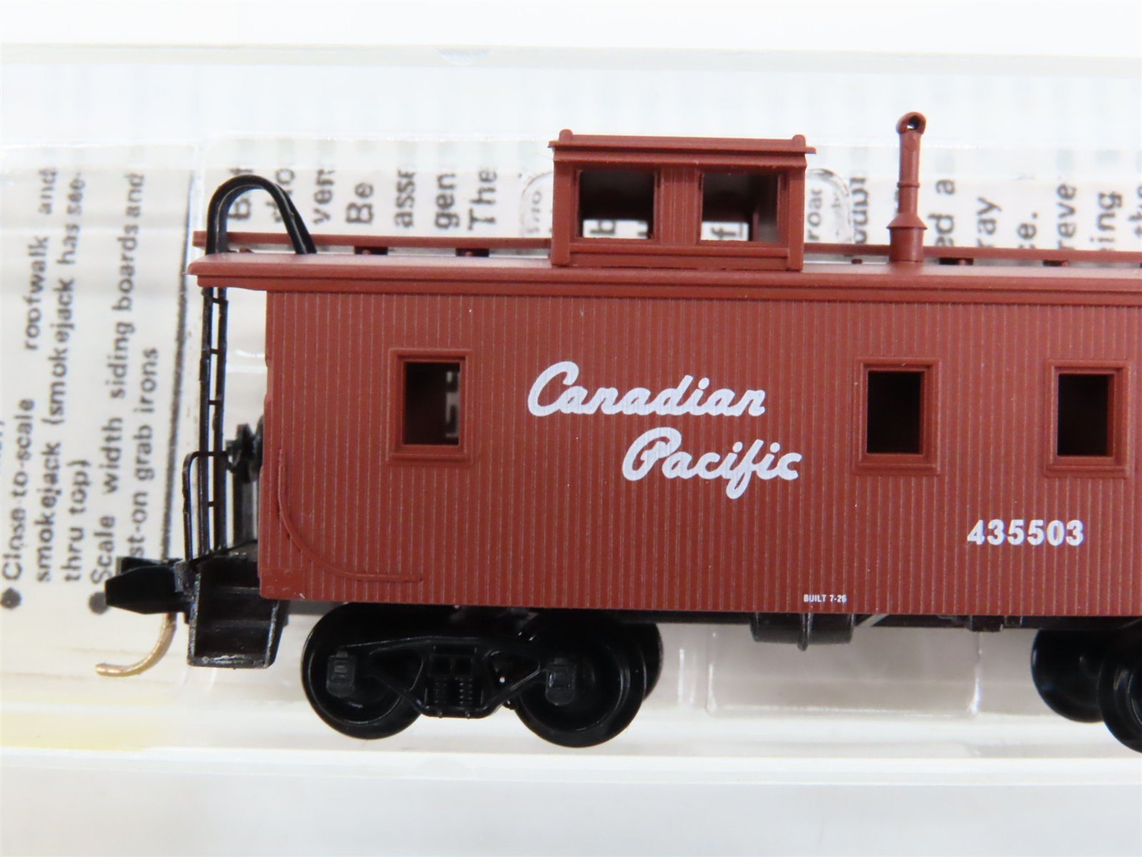 N Scale Micro-Trains 51010 CP Canadian Pacific 34' Wood-Sheathed Caboose RTR