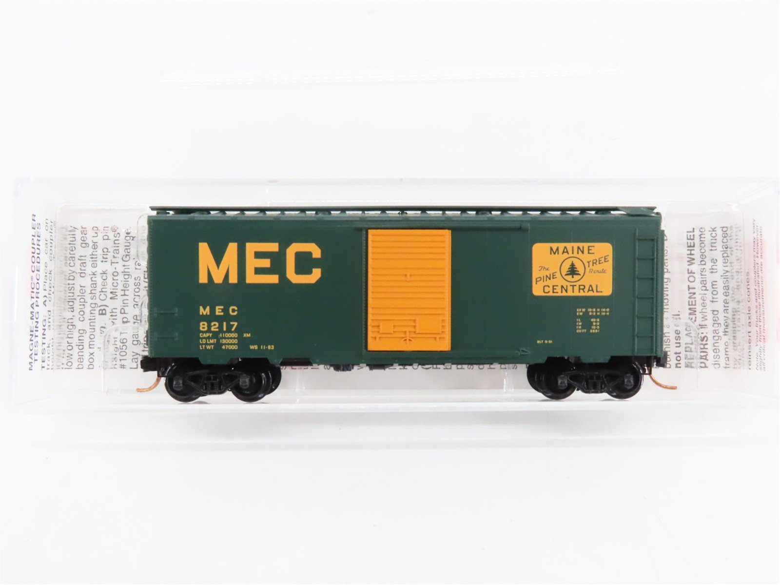 N Scale Micro-Trains 51120 Chicago, Burlington & Quincy 34' Caboose RTR