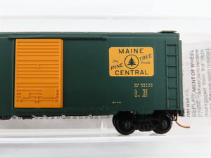 N Scale Micro-Trains 51120 Chicago, Burlington & Quincy 34' Caboose RTR