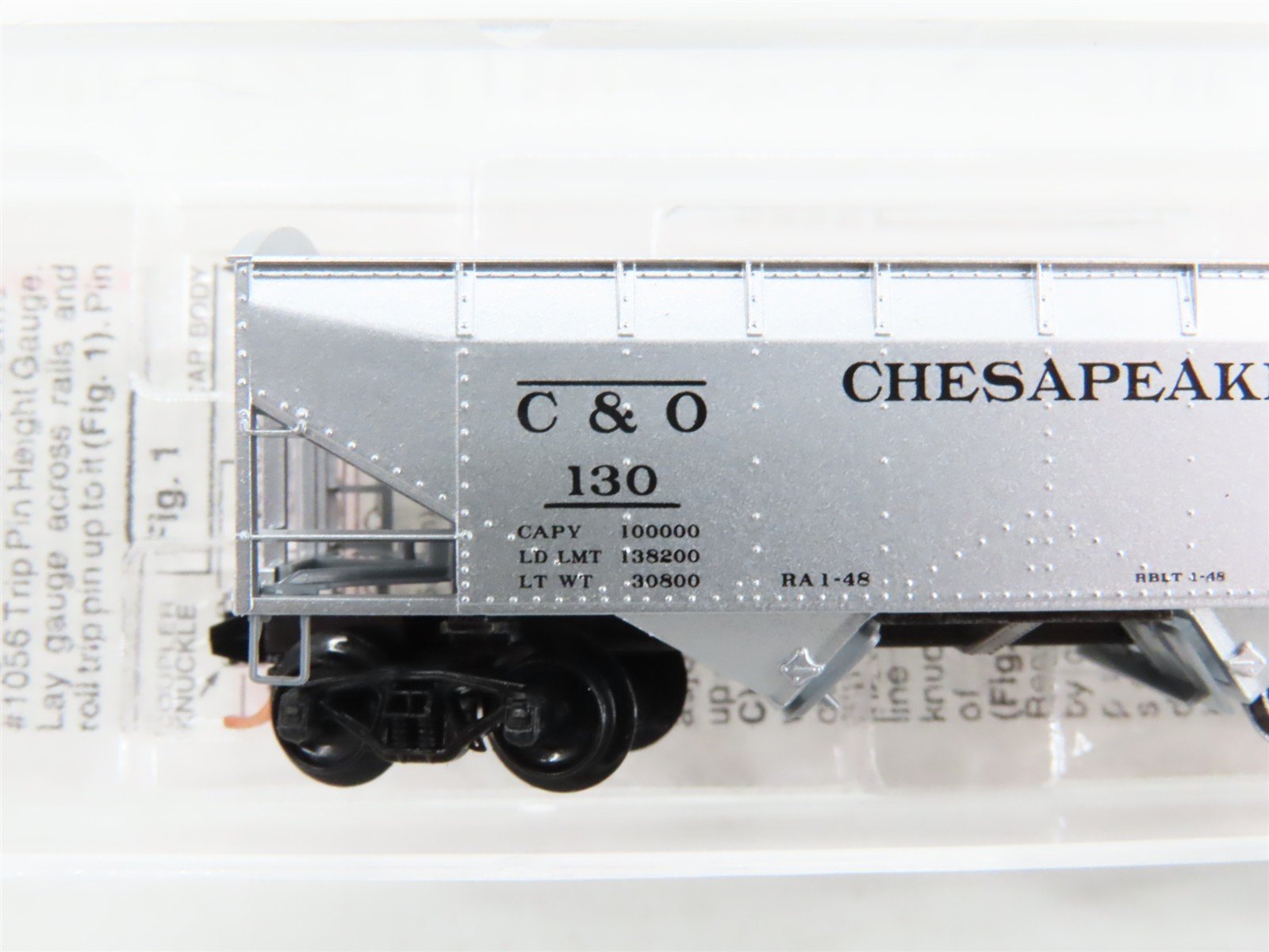 N Scale Micro-Trains 86030 C&O Chesapeake & Ohio 33' 2-Bay Hopper 130 RTR