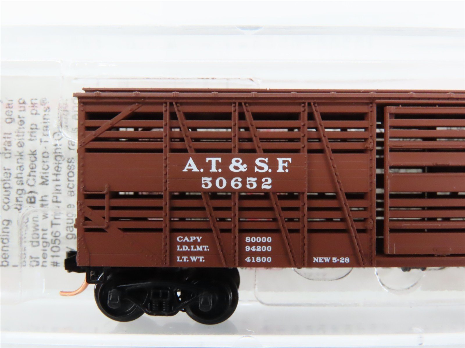 N Scale Micro-Trains 35080 Atchison, Topeka & Santa Fe 40' Stock/Cattle Car RTR