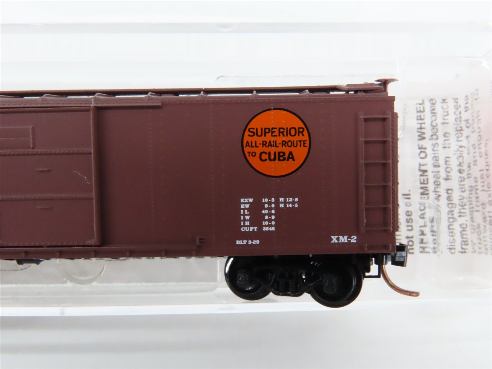 N Scale Micro-Trains 120510 WIF West India Fruit & Steamship Co. 40' Box Car RTR