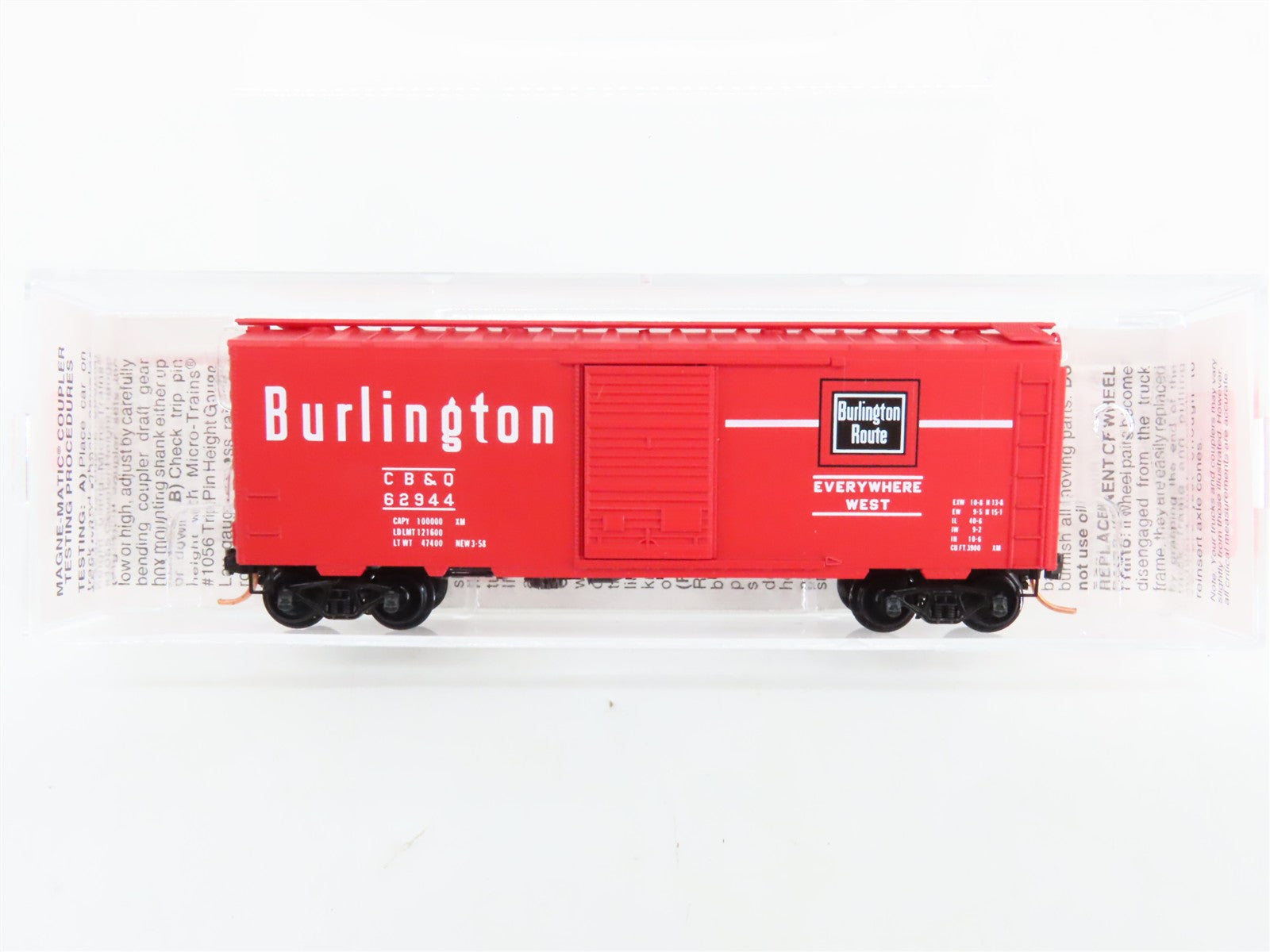 N Scale Micro-Trains 20170 CB&Q Chicago, Burlington & Quincy 40' Box Car RTR