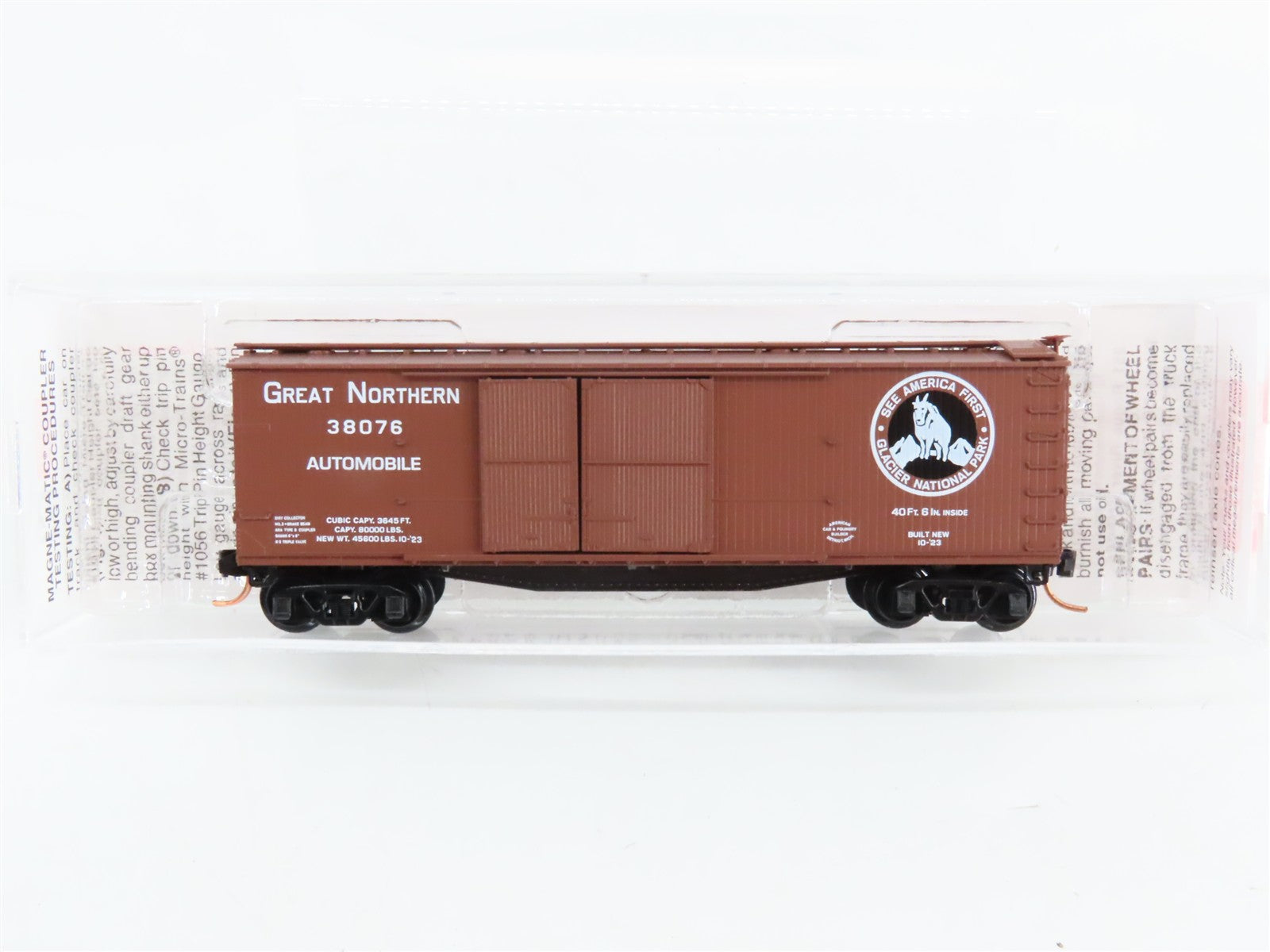 N Scale Micro-Trains 41030 GN Great Northern 40' Box Car 38076 RTR