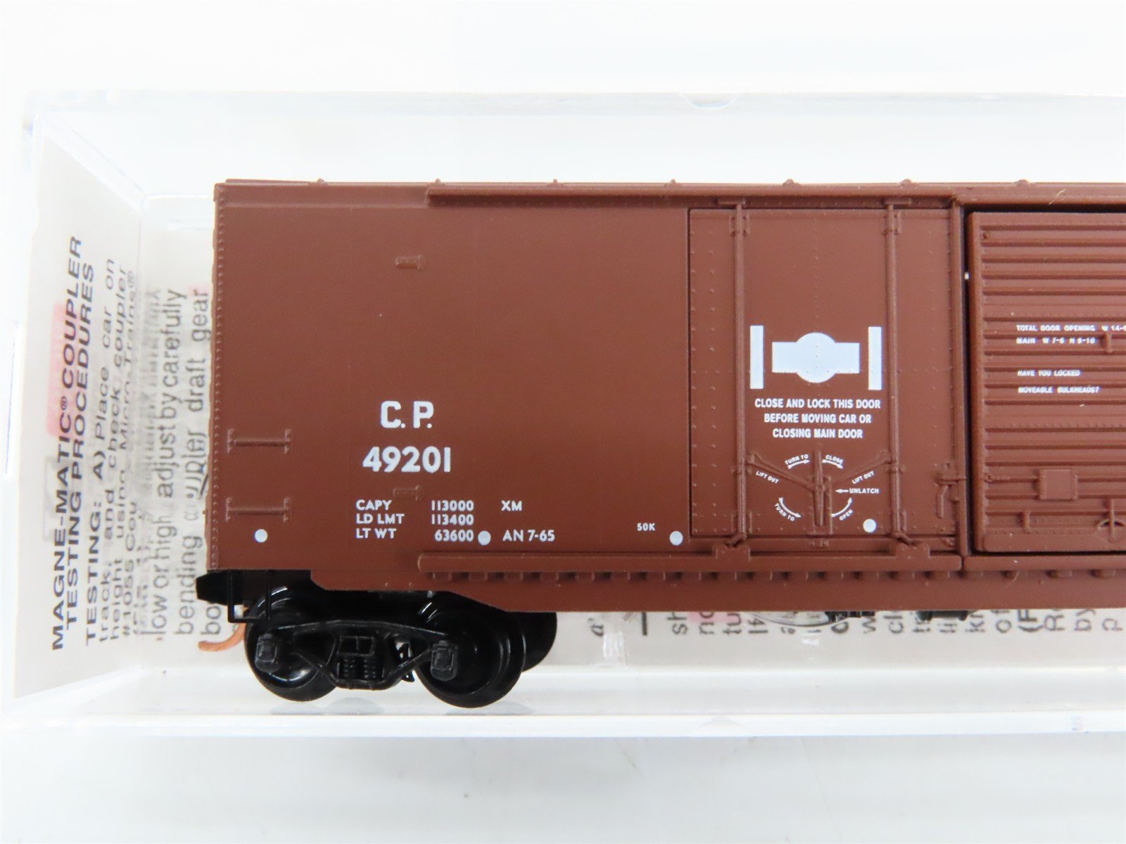 N Scale Micro-Trains 33140 CP Canadian Pacific 50' Standard Box Car 49201 RTR