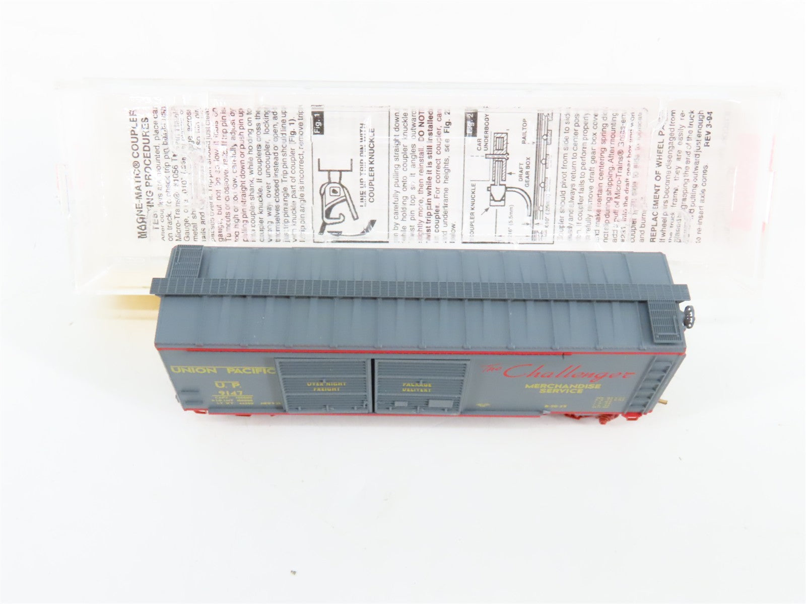 N Scale Micro-Trains 23230 UP Union Pacific 40' Double Door Box Car 9147 RTR