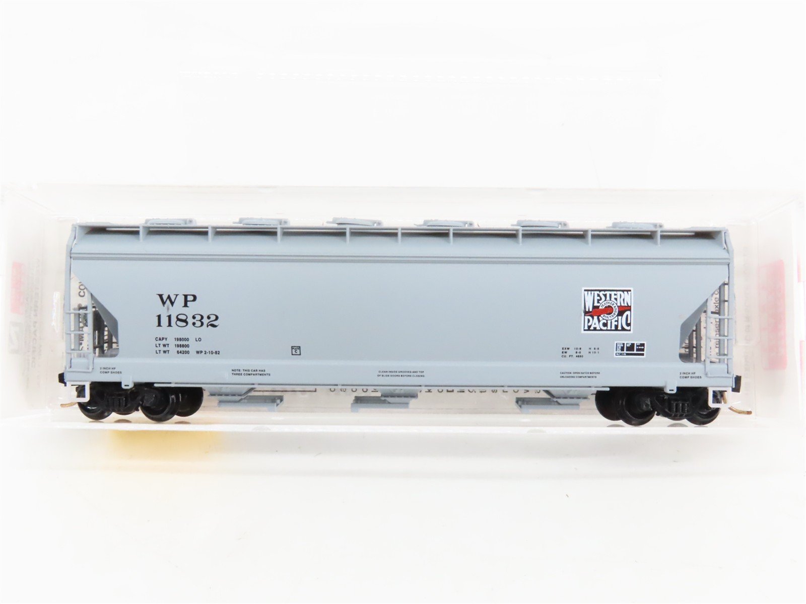 N Scale Micro-Trains 93050 WP Western Pacific 3-Bay Covered Hopper 11832 RTR