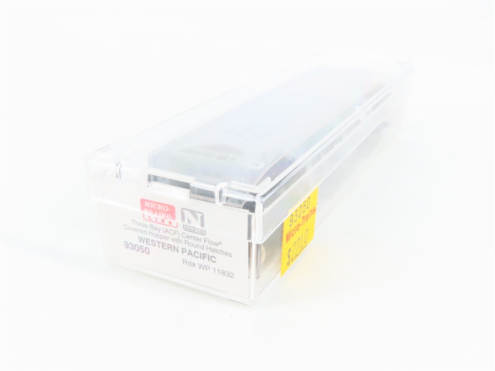 N Scale Micro-Trains 93050 WP Western Pacific 3-Bay Covered Hopper 11832 RTR