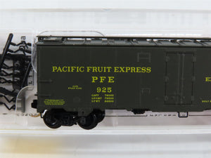 N Scale Micro-Trains 59510 PFE Pacific Fruit Express 40' Ice Reefer 925 RTR
