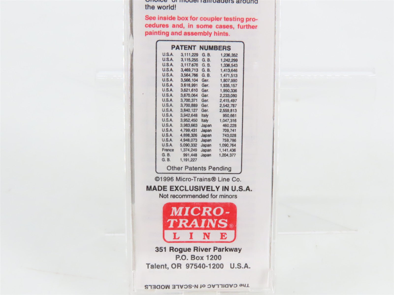 N Scale Micro-Trains 59510 PFE Pacific Fruit Express 40' Ice Reefer 925 RTR