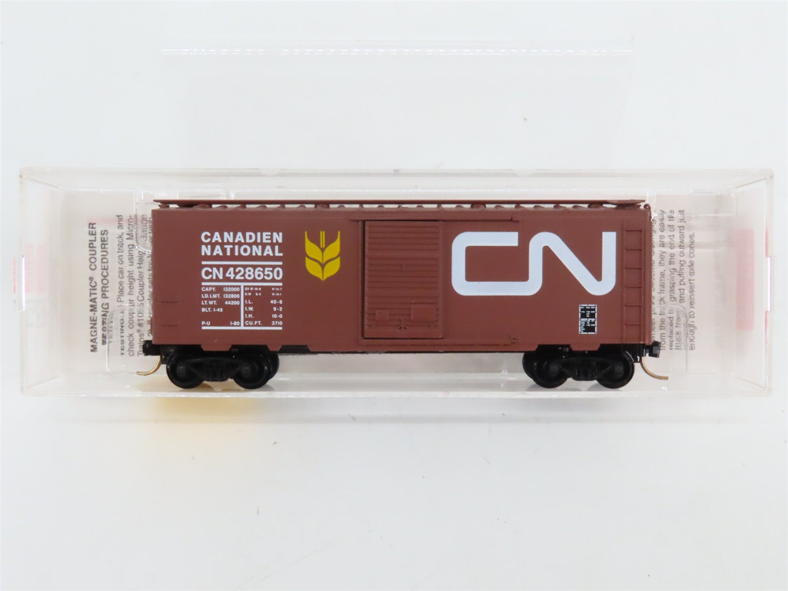 N Scale Micro-Trains 20550 CN Canadian National 40' Box Car 428650 RTR