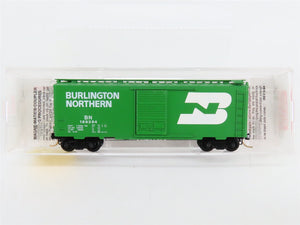 N Scale Micro-Trains 20306 BN Burlington Northern 40' Box Car 189284 RTR