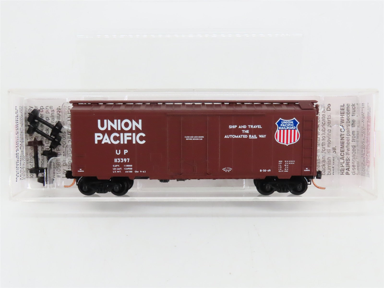 N Scale Micro-Trains 21140 UP Union Pacific 40' Plug Door Box Car 113397 RTR