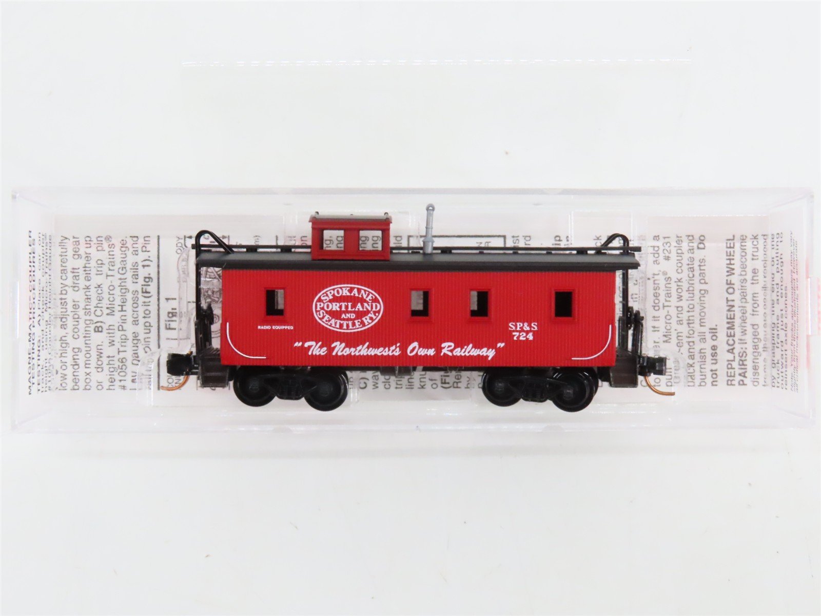 N Scale Micro-Trains 51060 SP&S Spokane, Portland & Seattle 34' Caboose 724 RTR