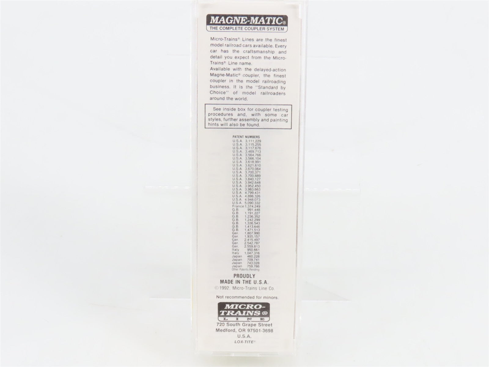 N Scale Micro-Trains 57030 LV Lehigh Valley 33' 2-Bay Composite Side Hopper RTR