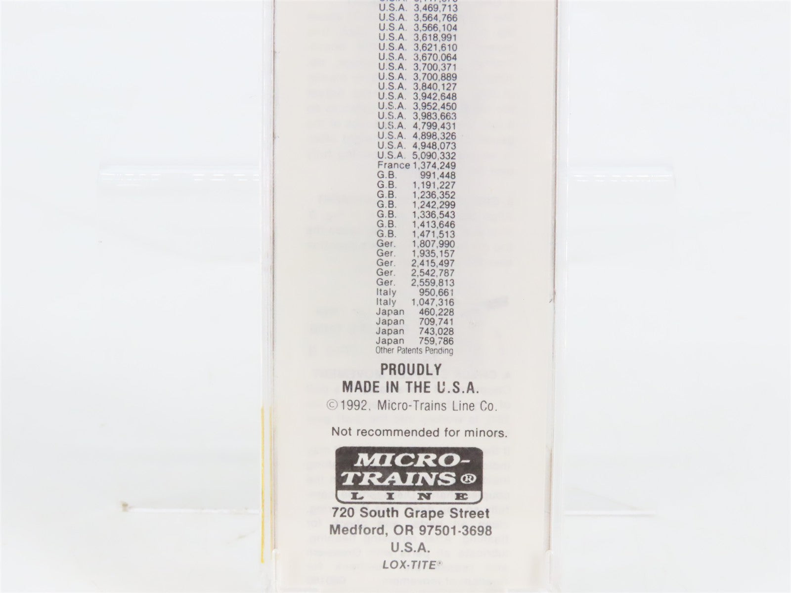 N Scale Micro-Trains 57030 LV Lehigh Valley 33' 2-Bay Hopper 14500 RTR