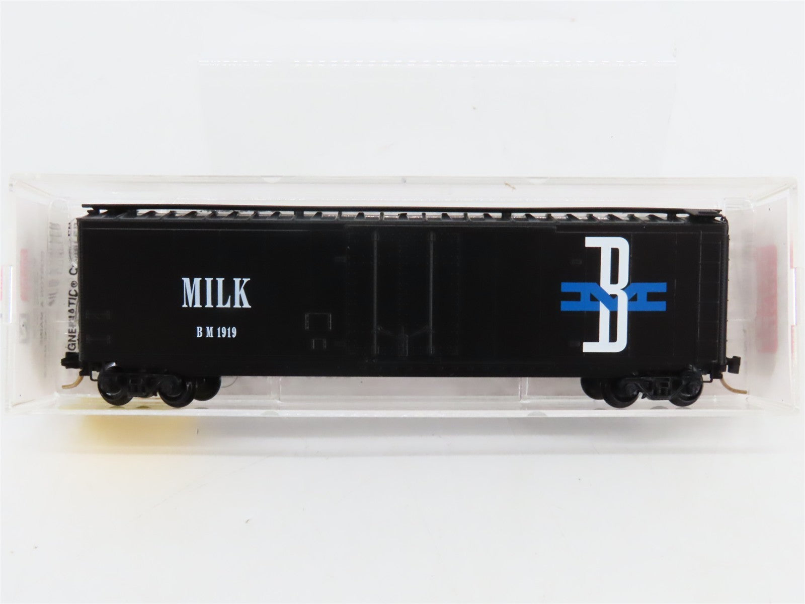 N Scale Micro-Trains MTL 32330 BM Boston & Maine 