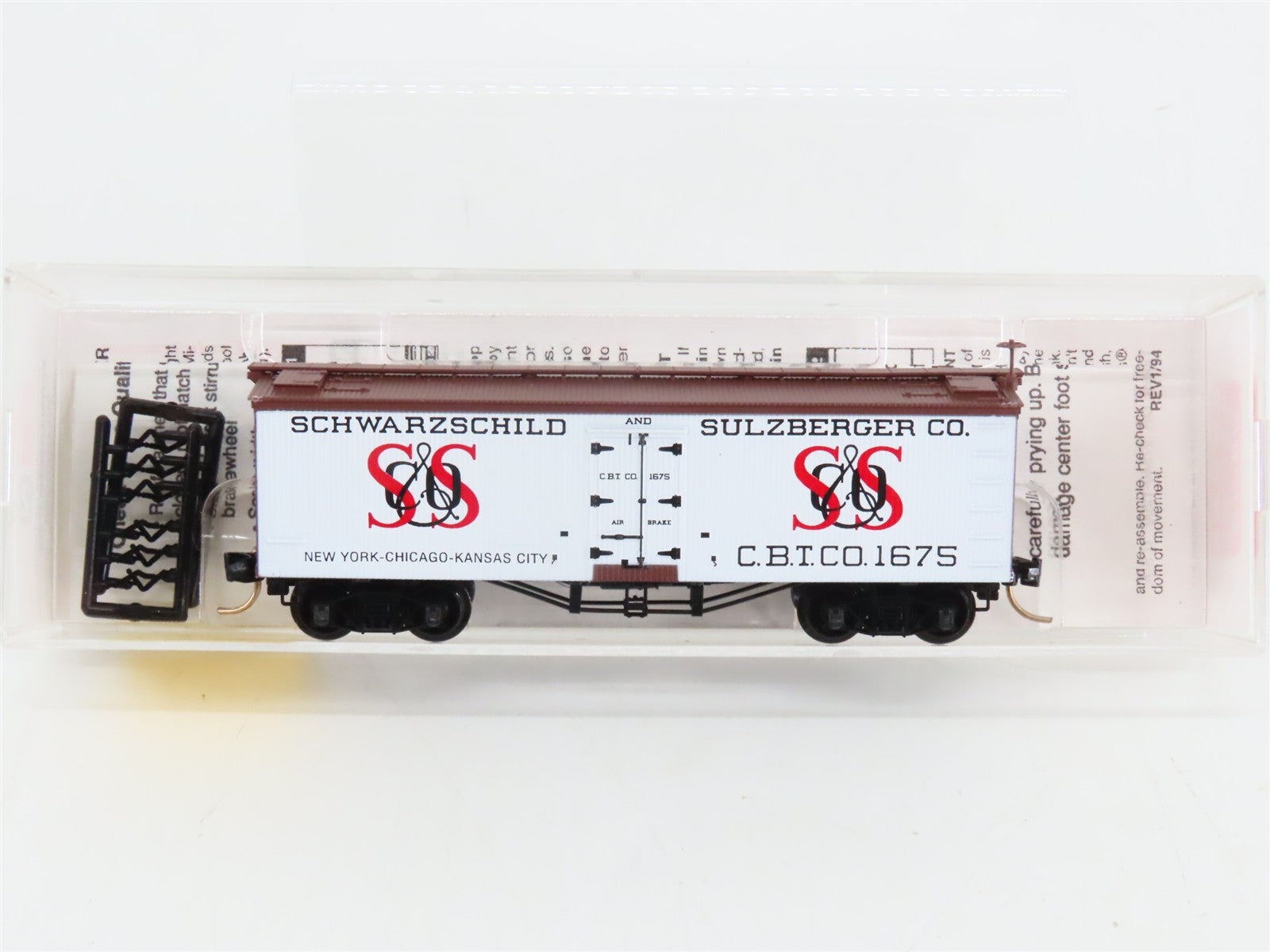 N Scale Micro-Trains 58020 CBT Schwarzchild & Sulzberger 36' Reefer 1675 RTR