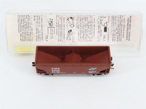 N Scale Micro-Trains 55250 CMO Chicago & North Western 33' 2-Bay Hopper #50199