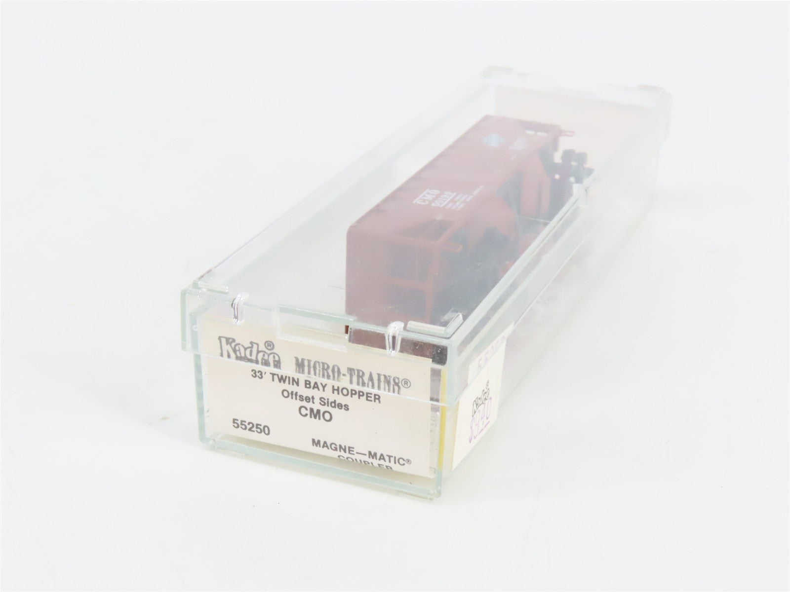 N Scale Micro-Trains 55250 CMO Chicago & North Western 33' 2-Bay Hopper #50199