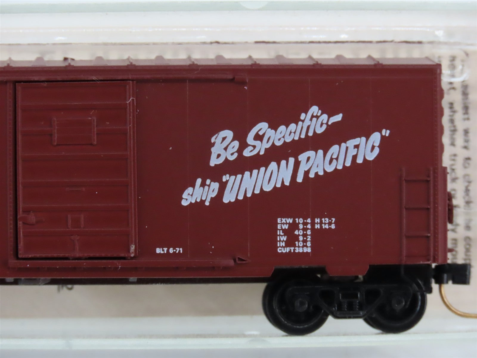 N Scale Micro-Trains UP Union Pacific 40' Box Car 124249 RTR