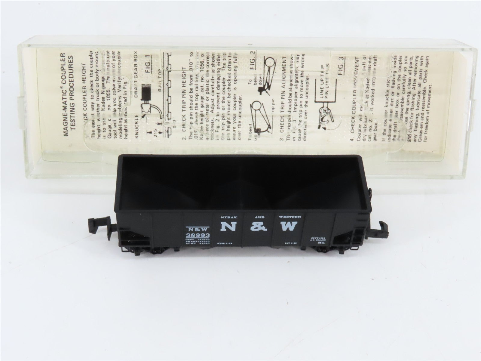 N Scale Micro-Trains N&W Norfolk & Western 2-Bay Hopper 38993 RTR