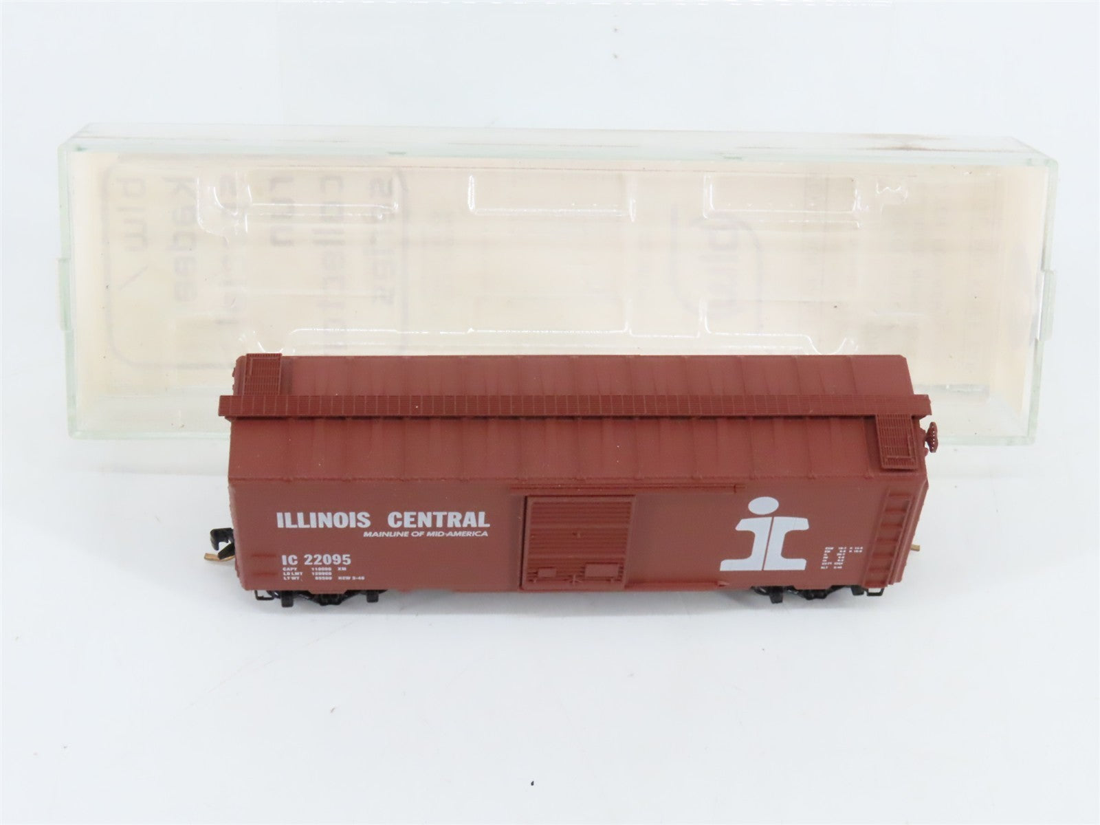 N Scale BLW/Kadee Special Run BLW-42 IC Illinois Central 40' Box Car #22095