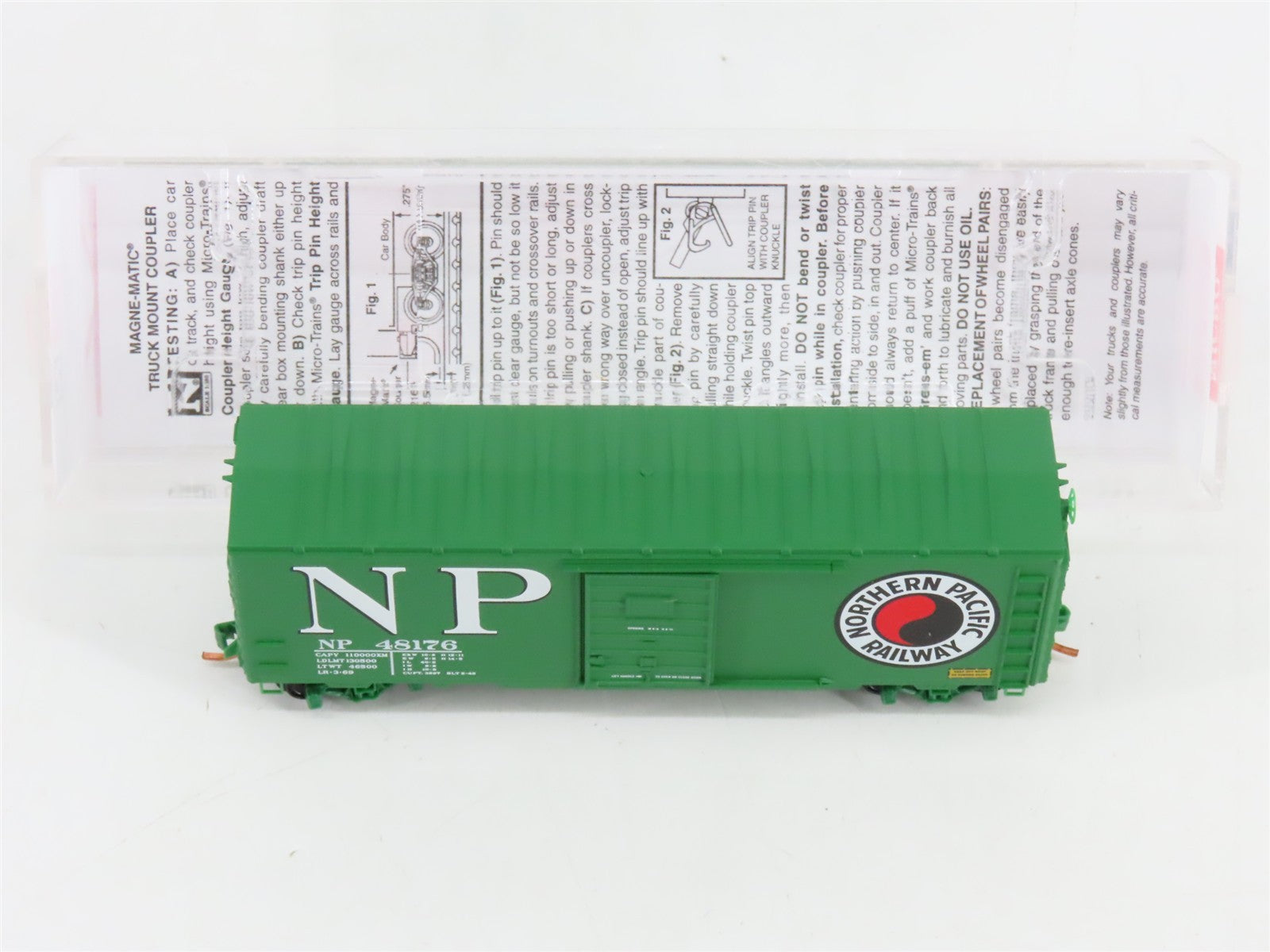 N Micro-Trains MTL 07300111 NP Northern Pacific 40' Single Door Box Car #48176