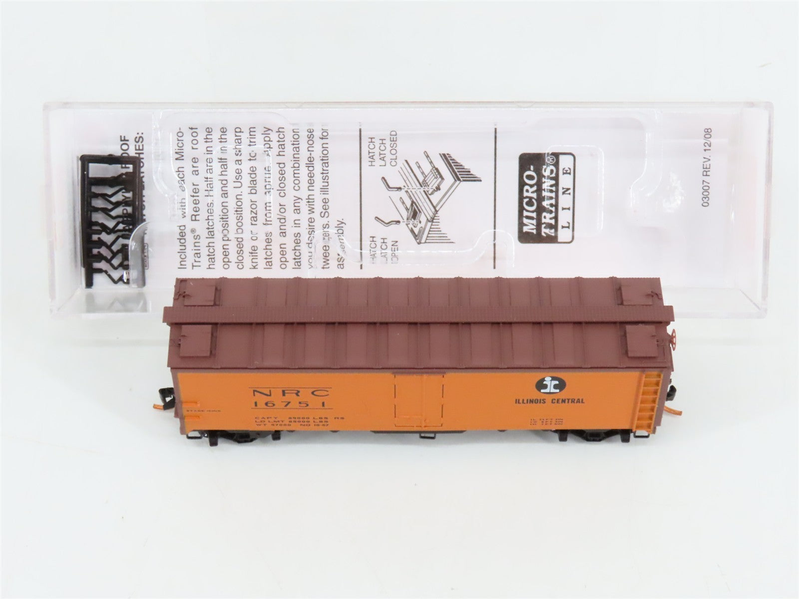 N Scale Micro-Trains MTL 05900546 NRC Illinois Central 40' Steel Reefer #16751