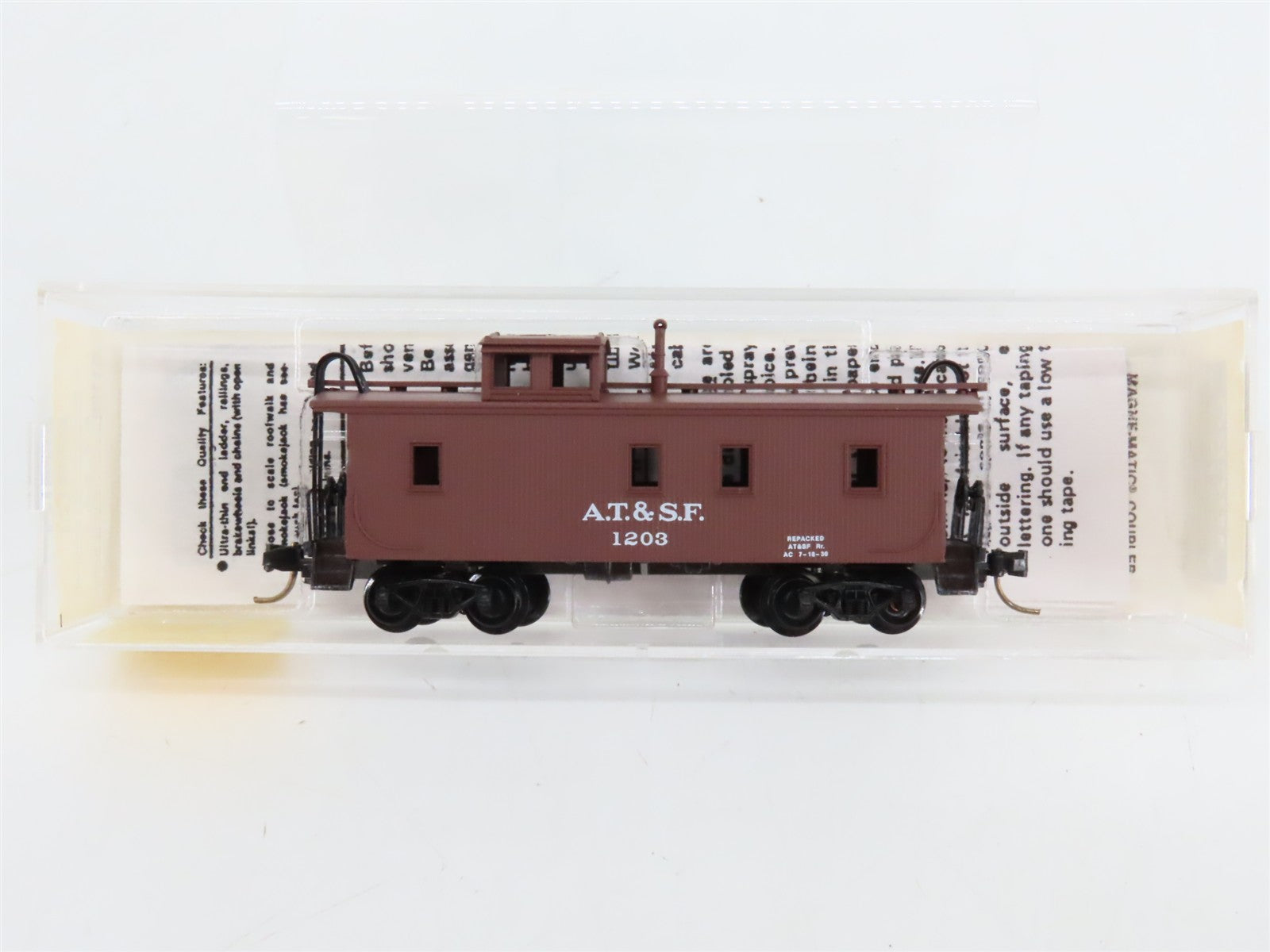 N Scale Micro-Trains 51100 ATSF Santa Fe 34' Wood-Sheathed Caboose 1203 RTR