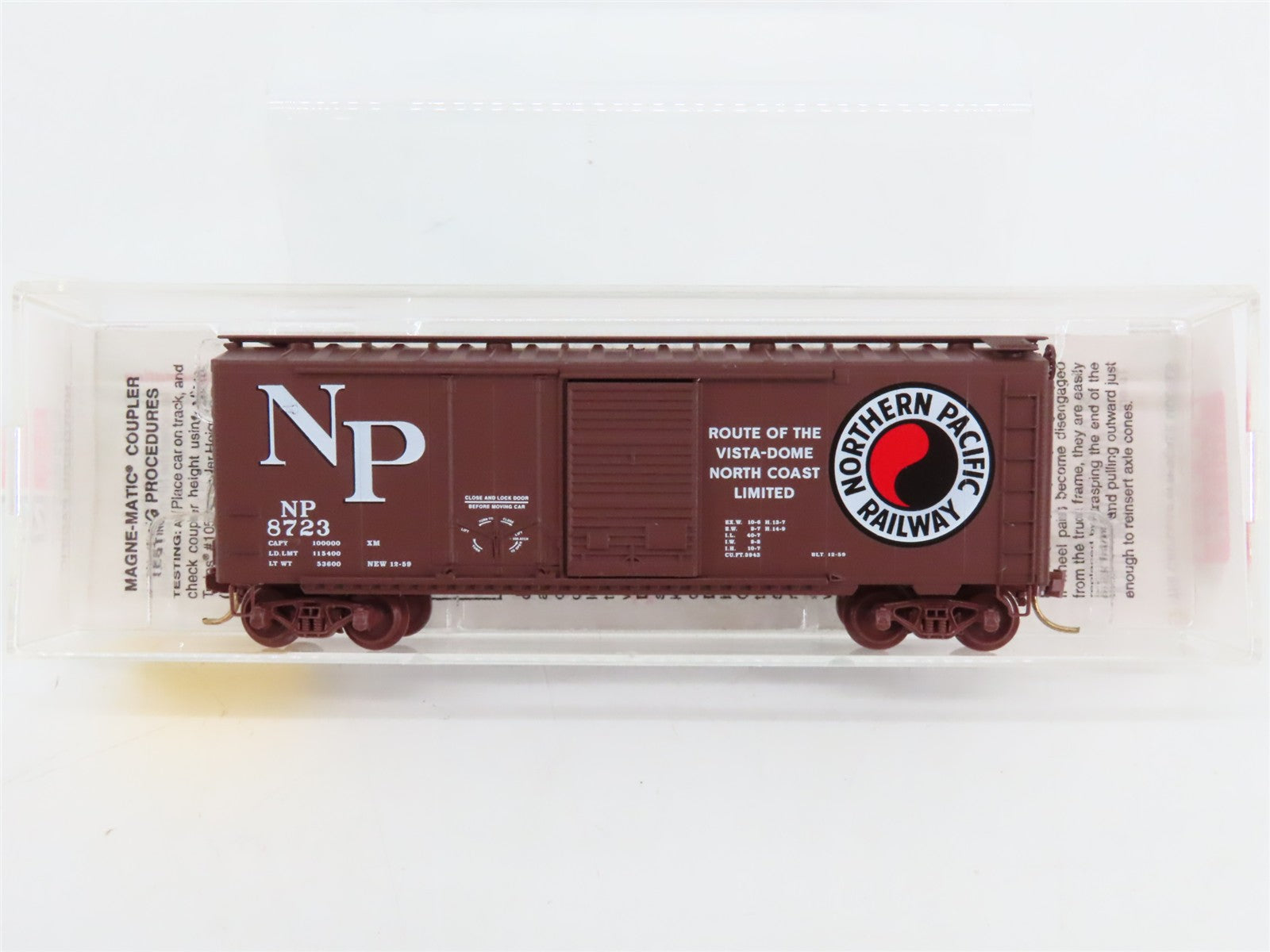 N Scale Micro-Trains 22040 Northern Pacific 40' Plug & Sliding Door Box Car RTR