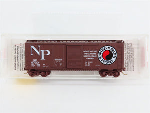 N Scale Micro-Trains 22040 Northern Pacific 40' Plug & Sliding Door Box Car RTR