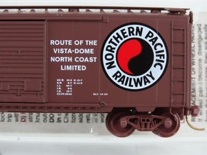 N Scale Micro-Trains 22040 Northern Pacific 40' Plug & Sliding Door Box Car RTR