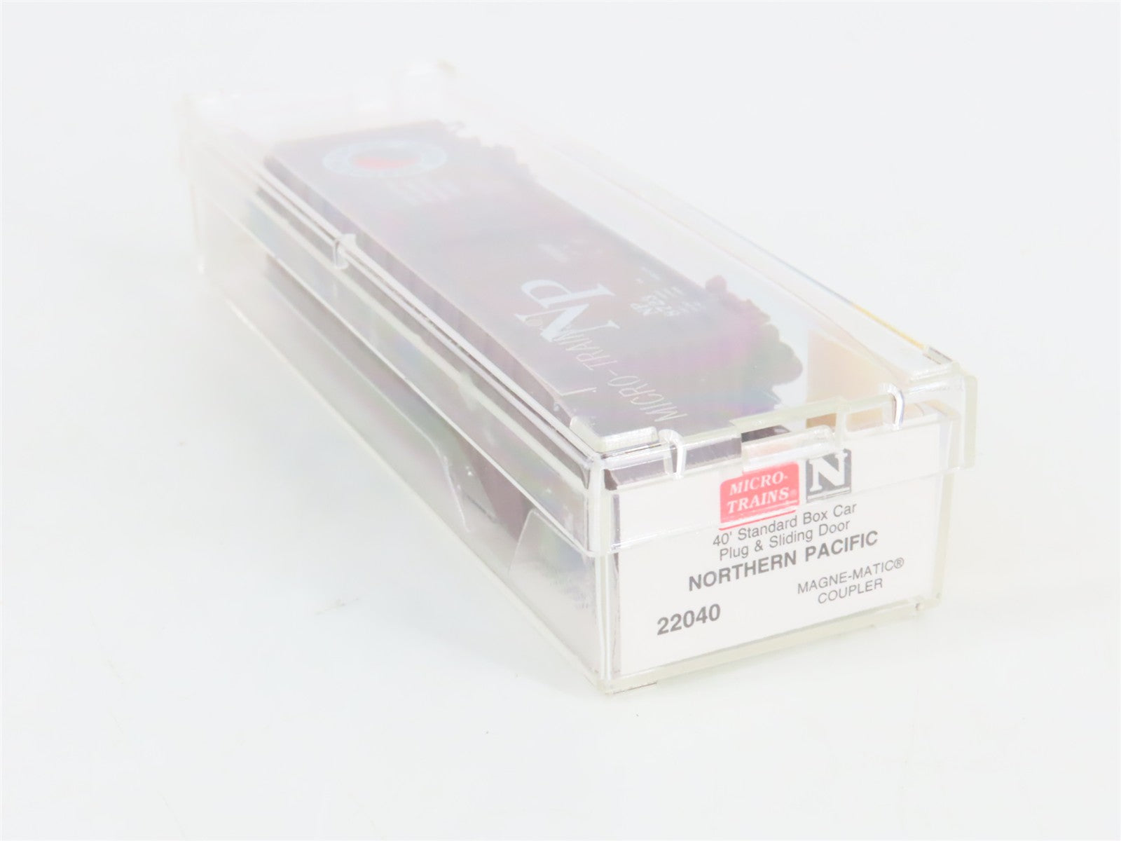 N Scale Micro-Trains 22040 Northern Pacific 40' Plug & Sliding Door Box Car RTR