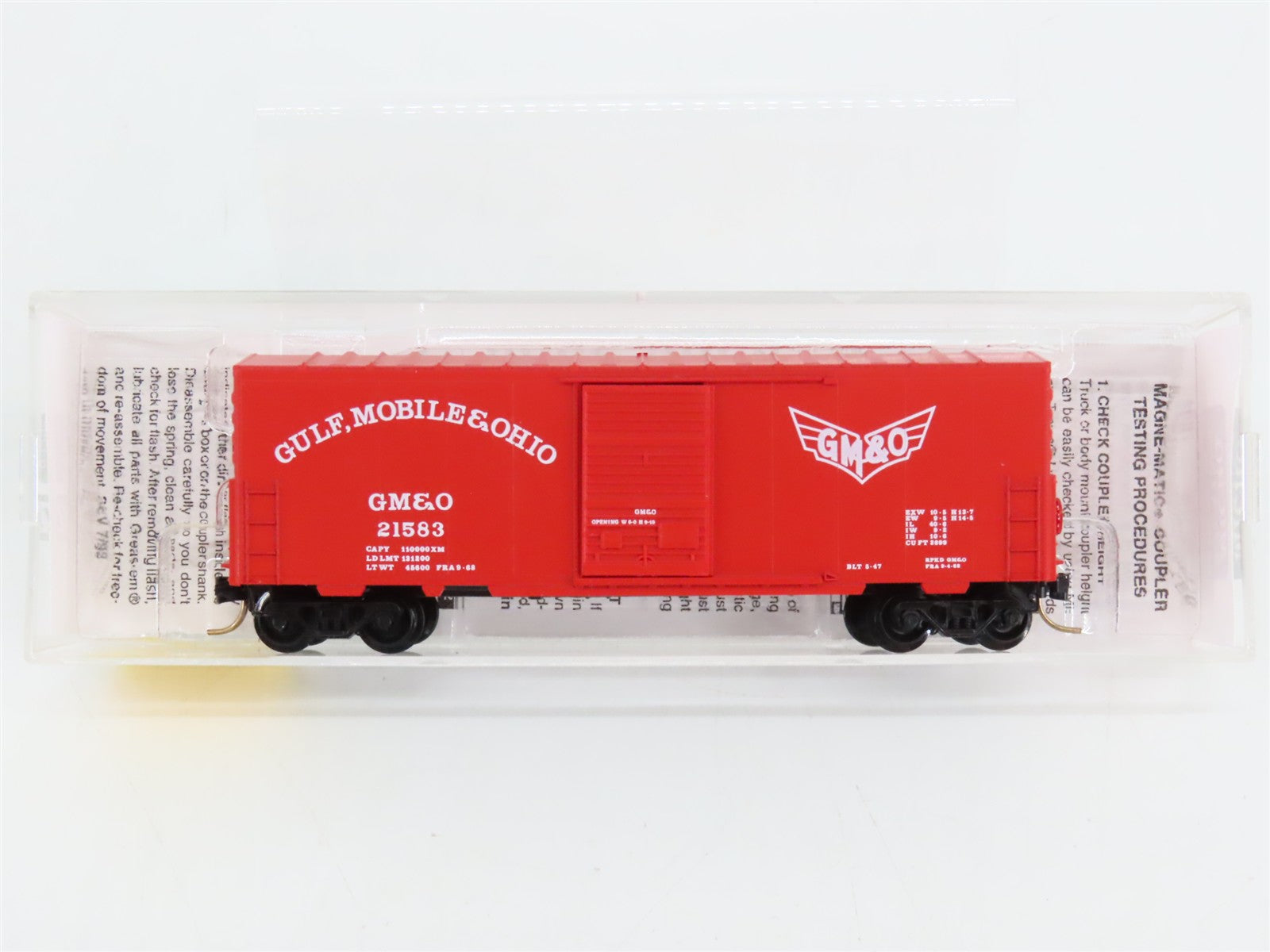 N Scale Micro-Trains 24240 GM&O Gulf, Mobile & Ohio 40' Box Car 21583 RTR