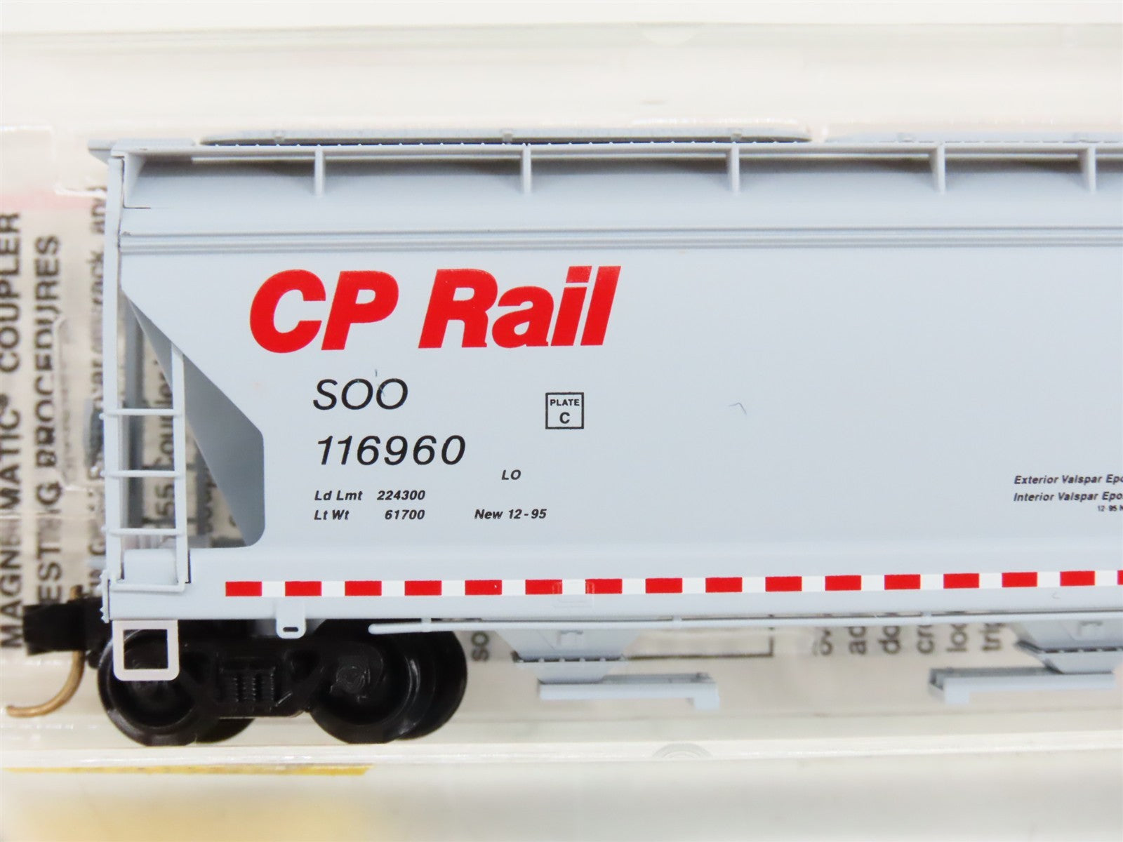 N Scale Micro-Trains MTL 94090 SOO CP Rail / SOO Line 3-Bay Hopper 116960 RTR