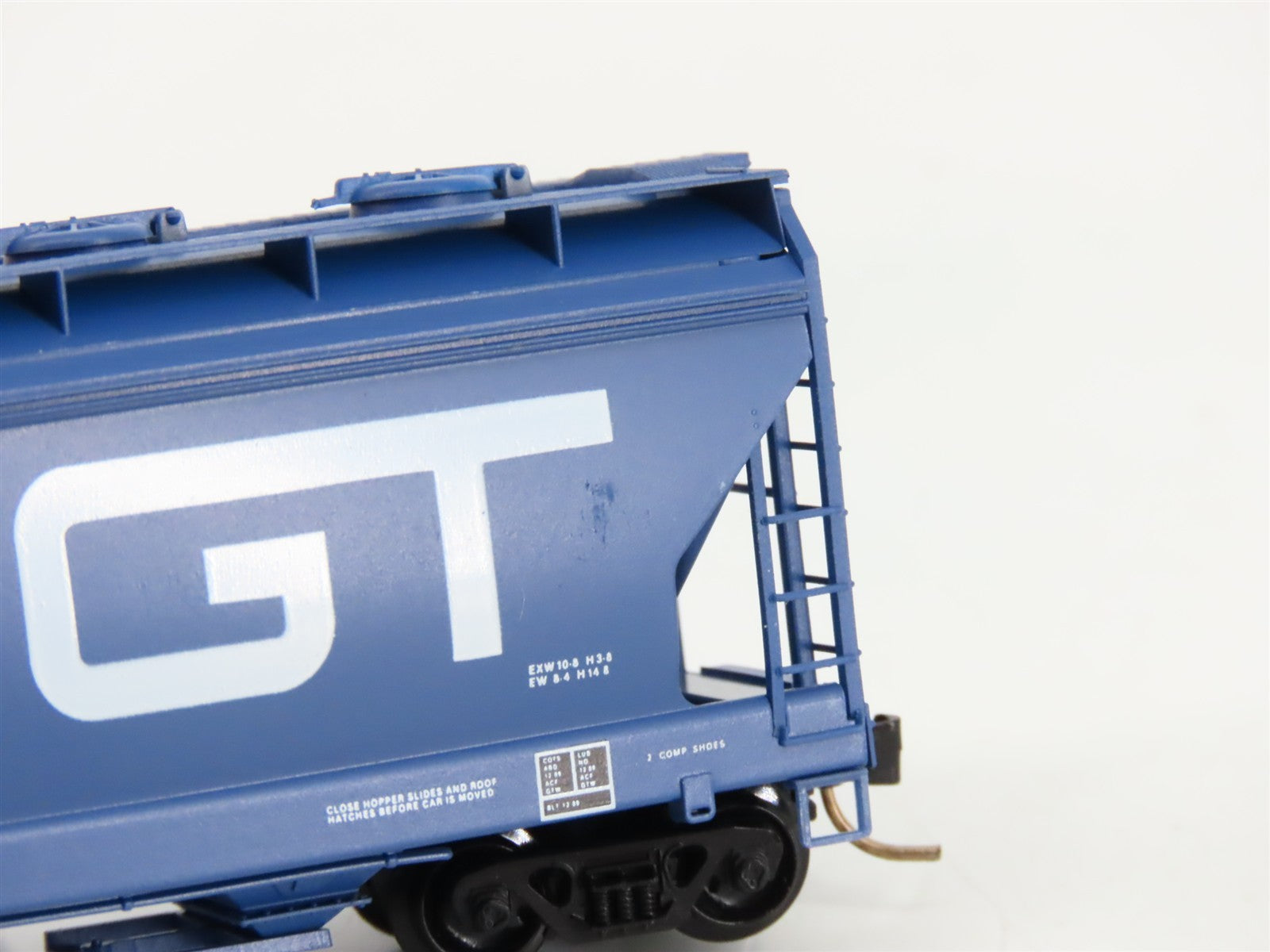 N Micro-Trains MTL 92010 GTW Grand Trunk Western 2-Bay Covered Hopper #315060