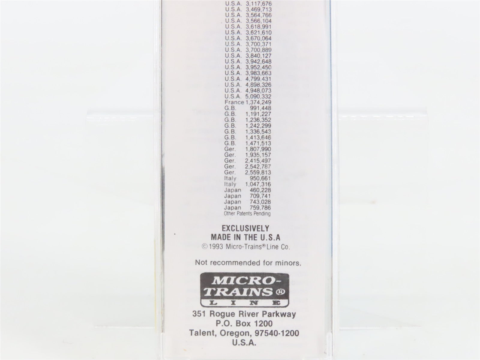 N Scale Micro-Trains 28140 SP Southern Pacific 40' Outside Braced Box Car RTR